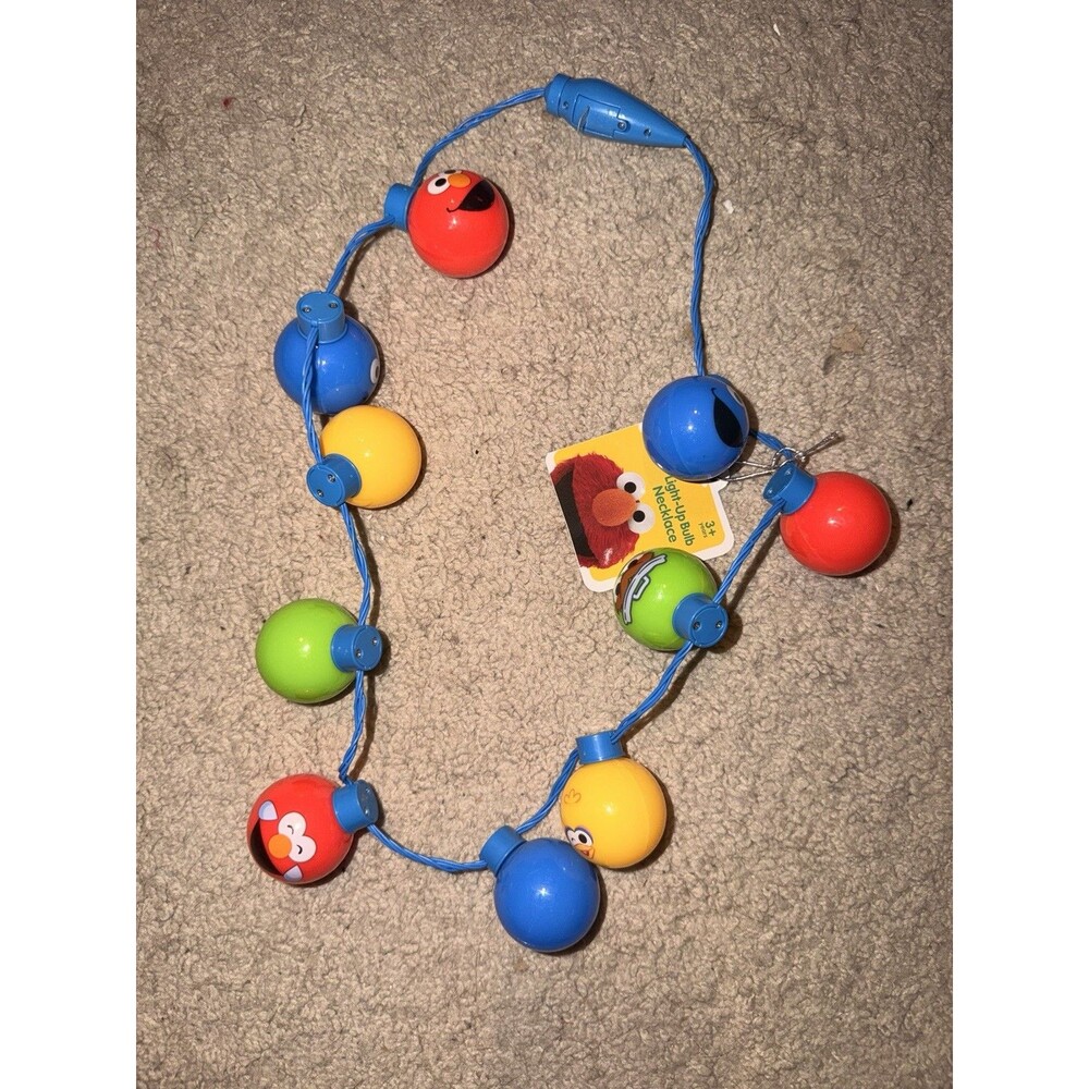 Sesame Street Cookie, Elmo, Oscar Light Up Necklace CHRISTMAS Holiday Balls Rare